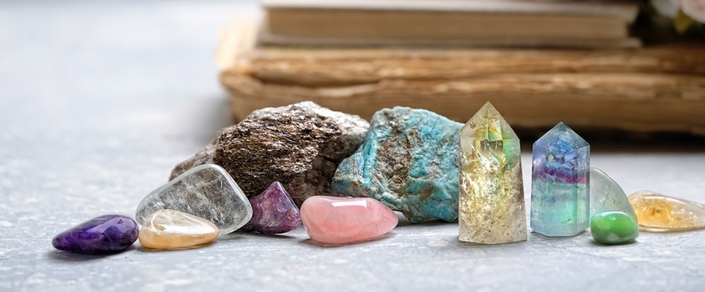 Histoire Lithothérapie lapidem lithotherapie histoire 1