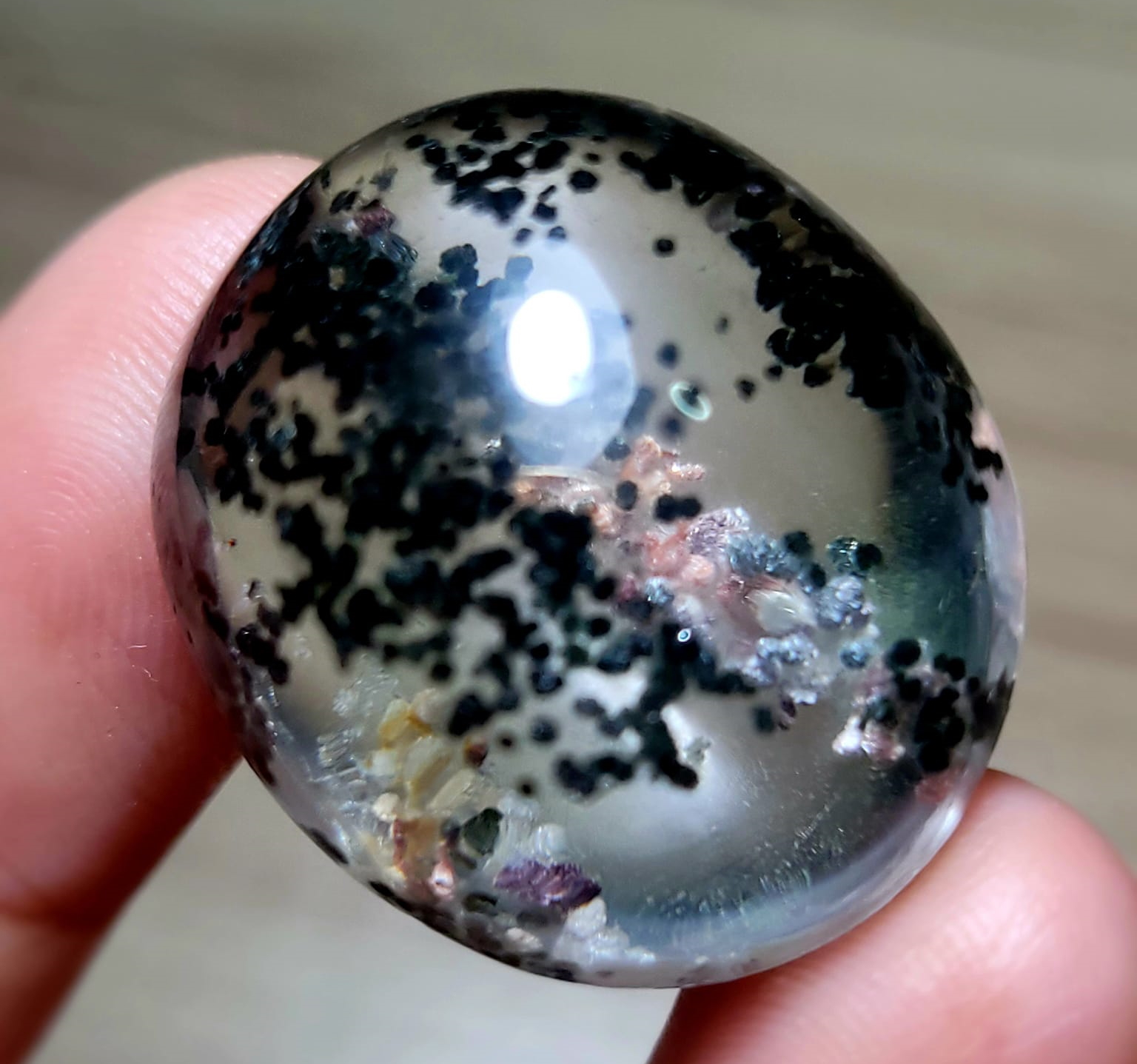 Quartz Lodolite : Le Cristal aux Mille Paysages 444479911 7644399072306141 2187923218108147817 n