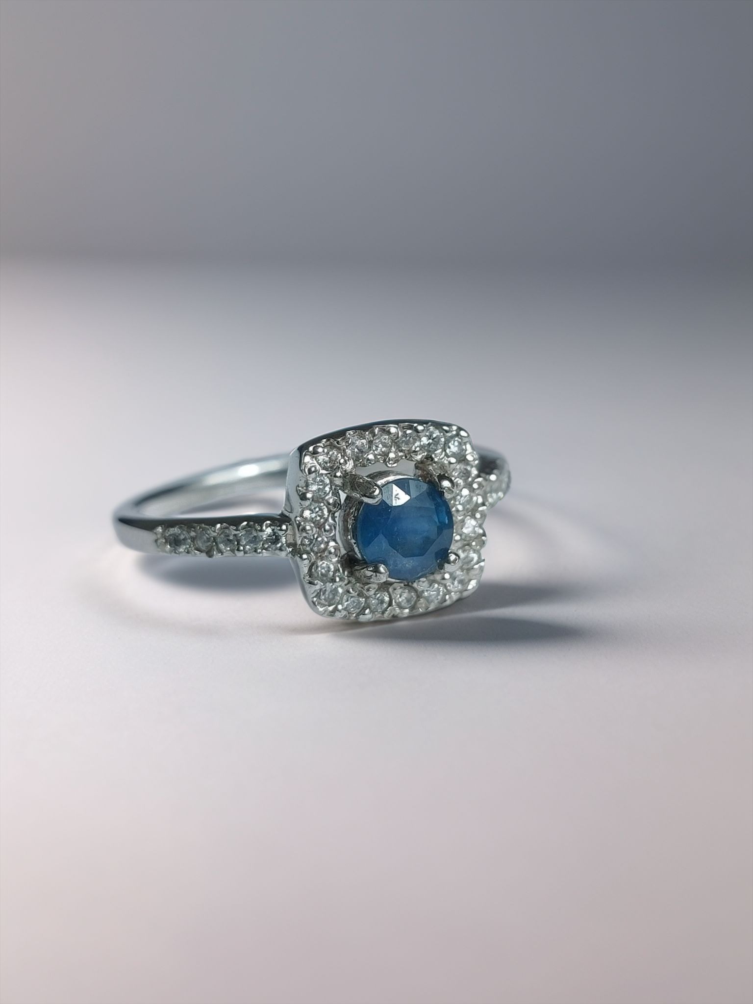 Accueil Bague Velaris Saphir Zircon 1