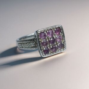 Bague sertie de 9 saphirs roses - Rosara